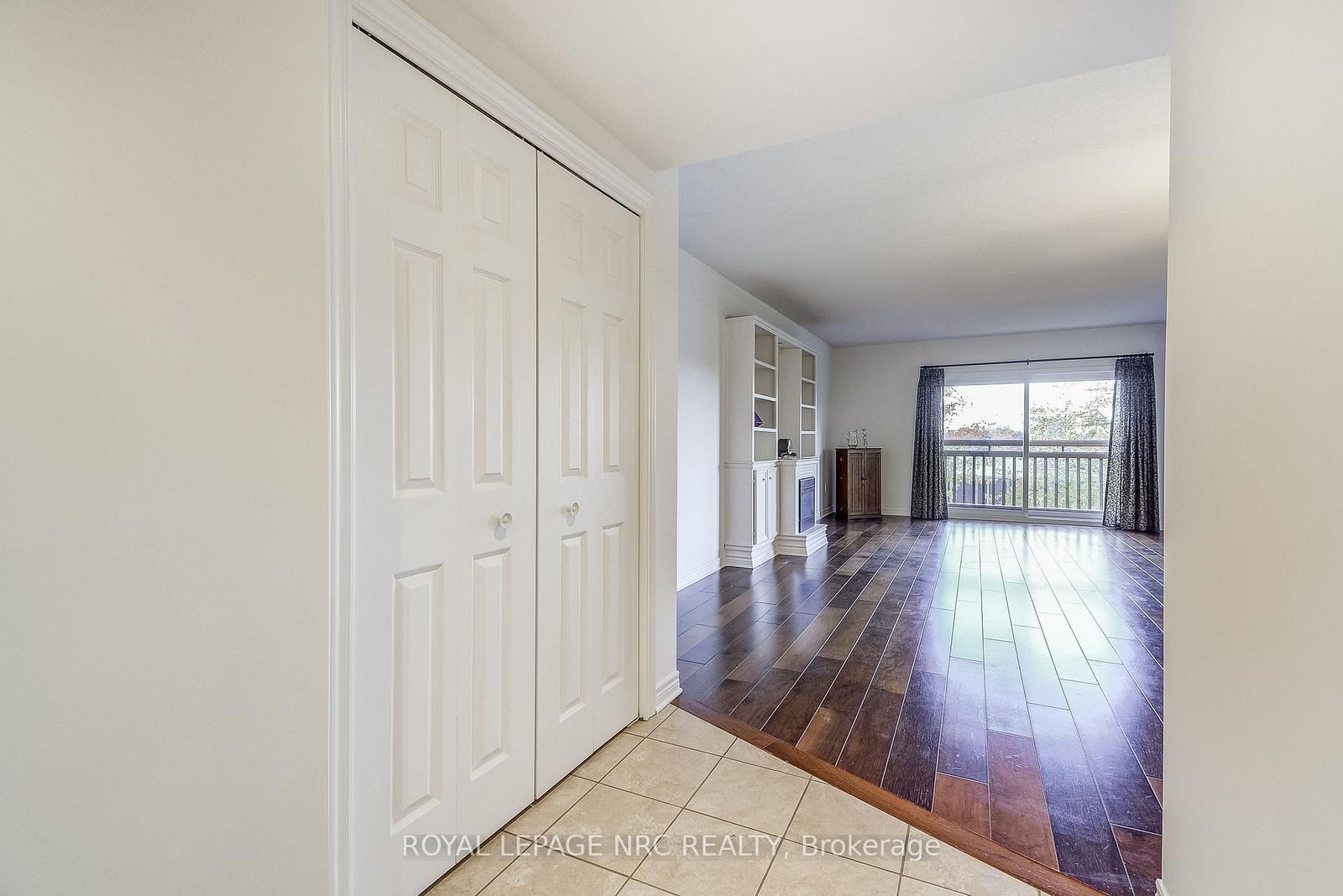 678 Line 2 Road, Unit 202 - Photo 8