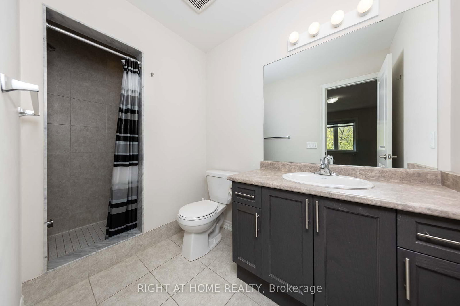 71 Southshore Crescent - Photo 24