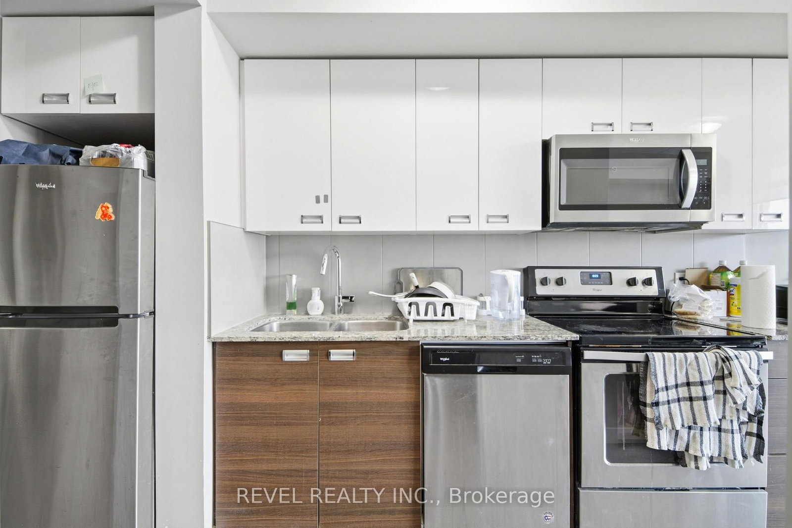 308 Lester Street, Unit 426 - Photo 12