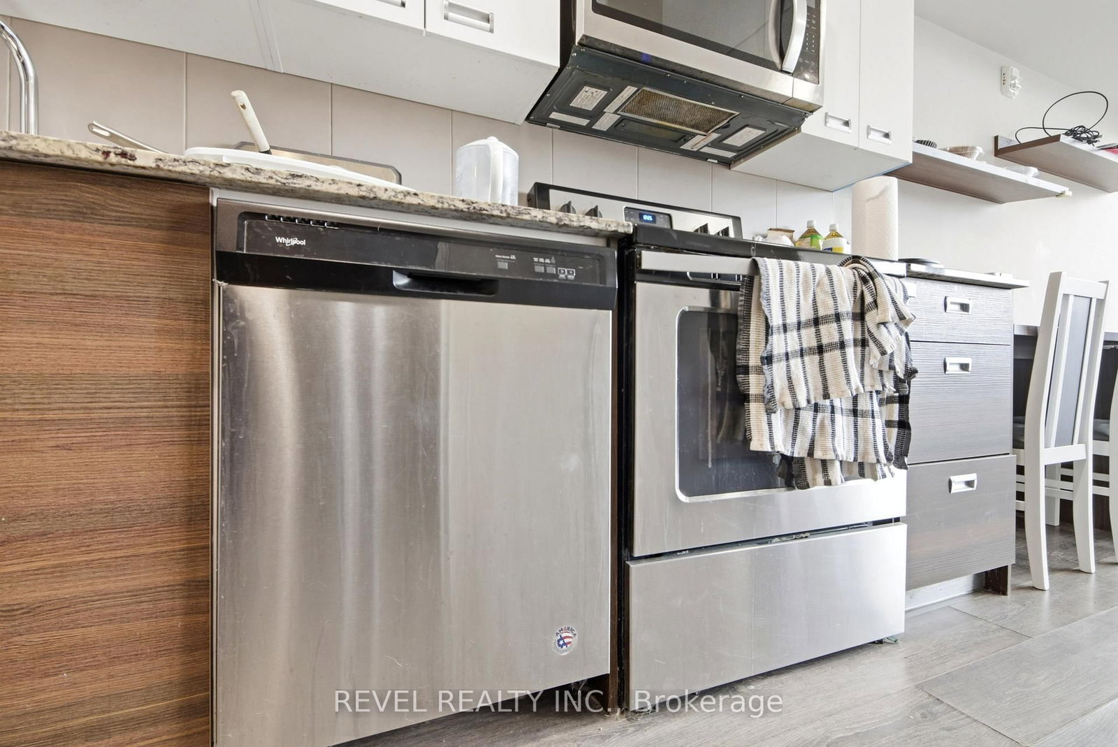 308 Lester Street, Unit 426 - Photo 14