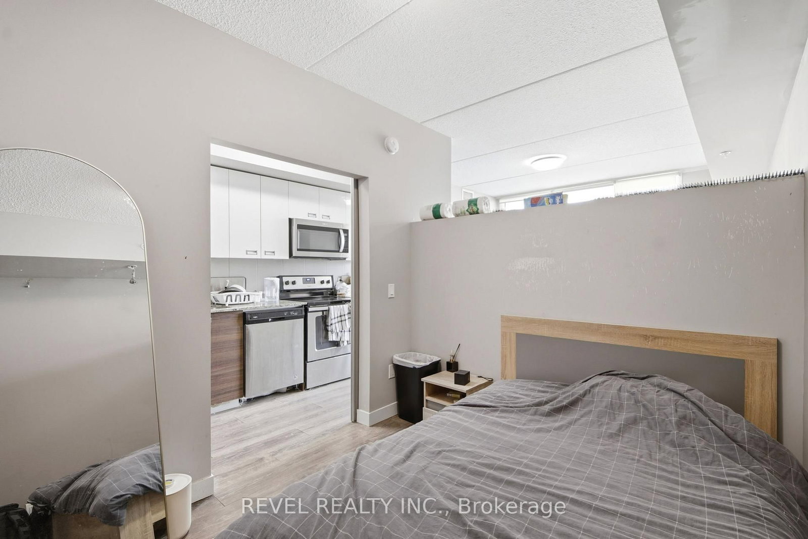 308 Lester Street, Unit 426 - Photo 16