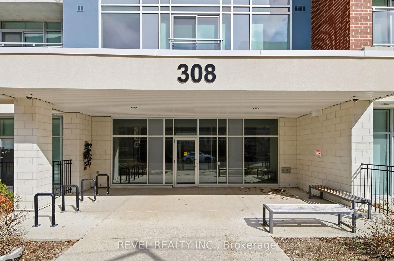 308 Lester Street, Unit 426 - Photo 2