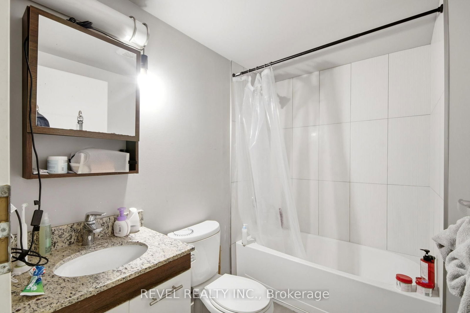 308 Lester Street, Unit 426 - Photo 20