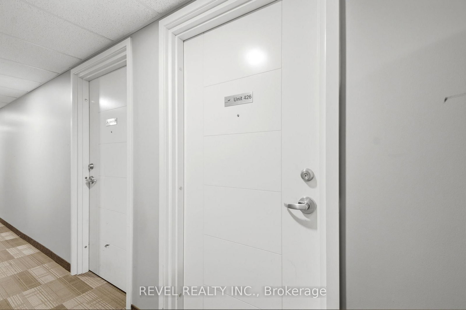 308 Lester Street, Unit 426 - Photo 3