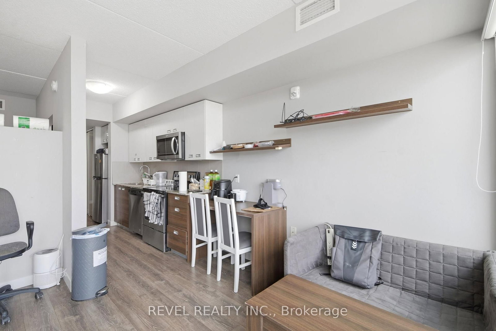 308 Lester Street, Unit 426 - Photo 7