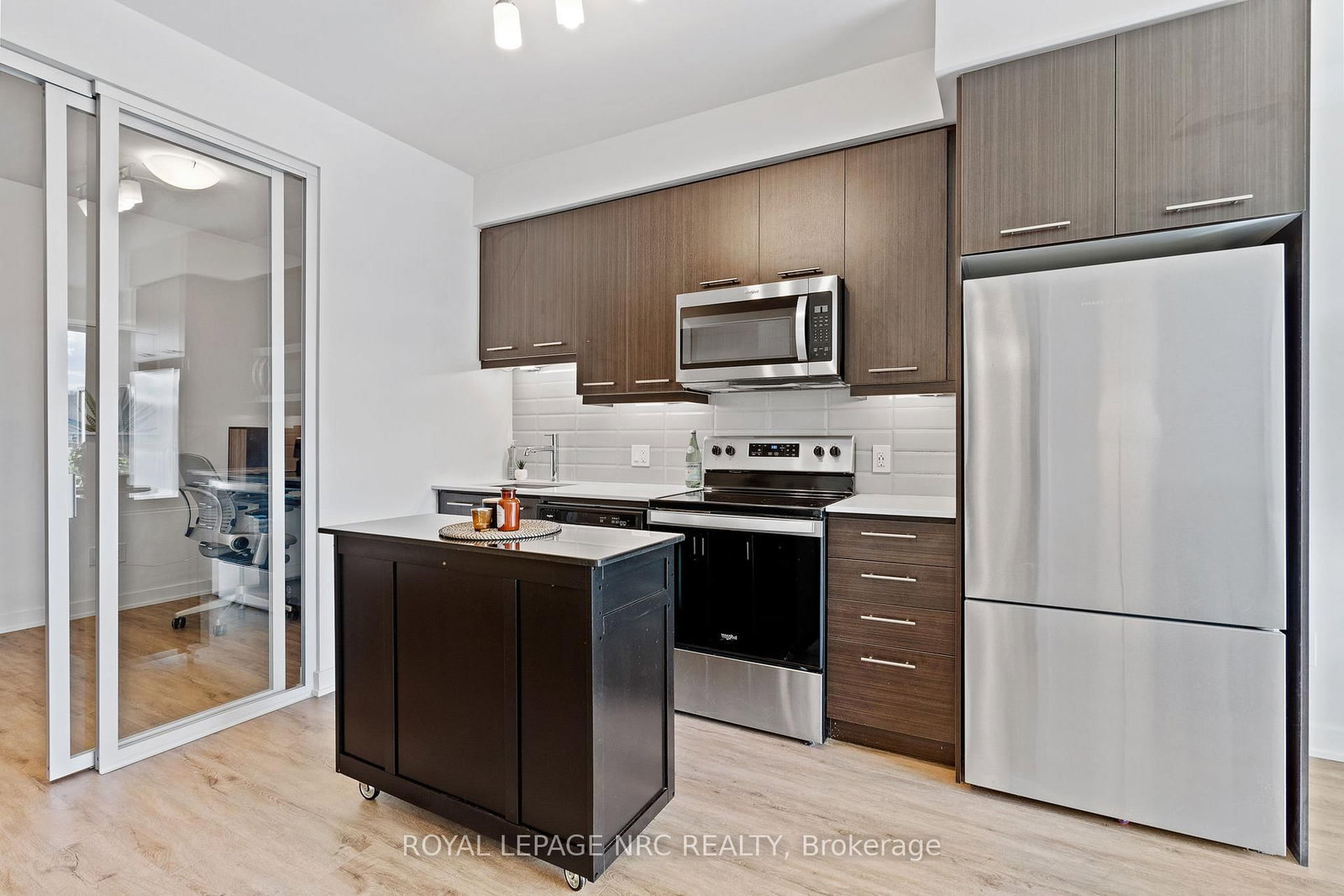 385 Winston Road, Unit Unit 501 - Photo 14