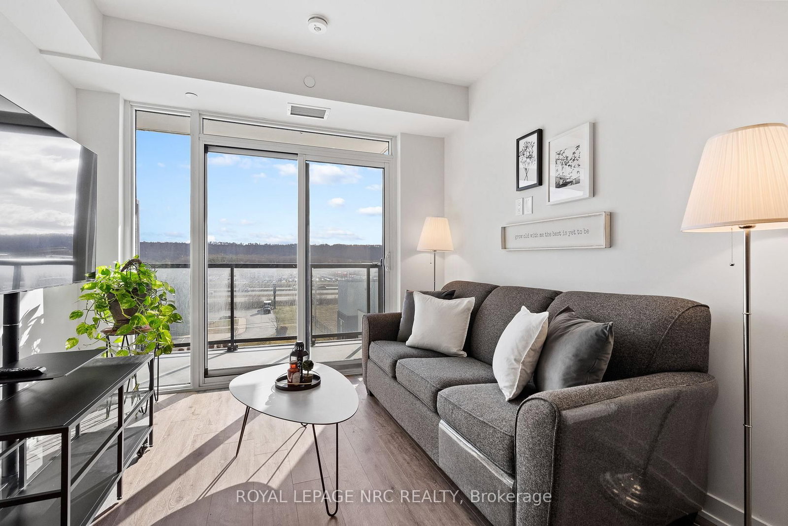 385 Winston Road, Unit Unit 501 - Photo 16