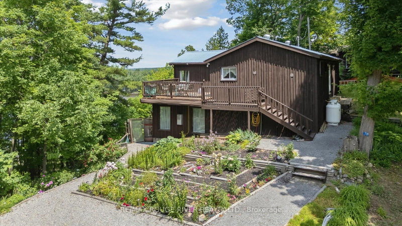 739 Marble Point Rd, Limoges, K0K 2M0 | Image 2