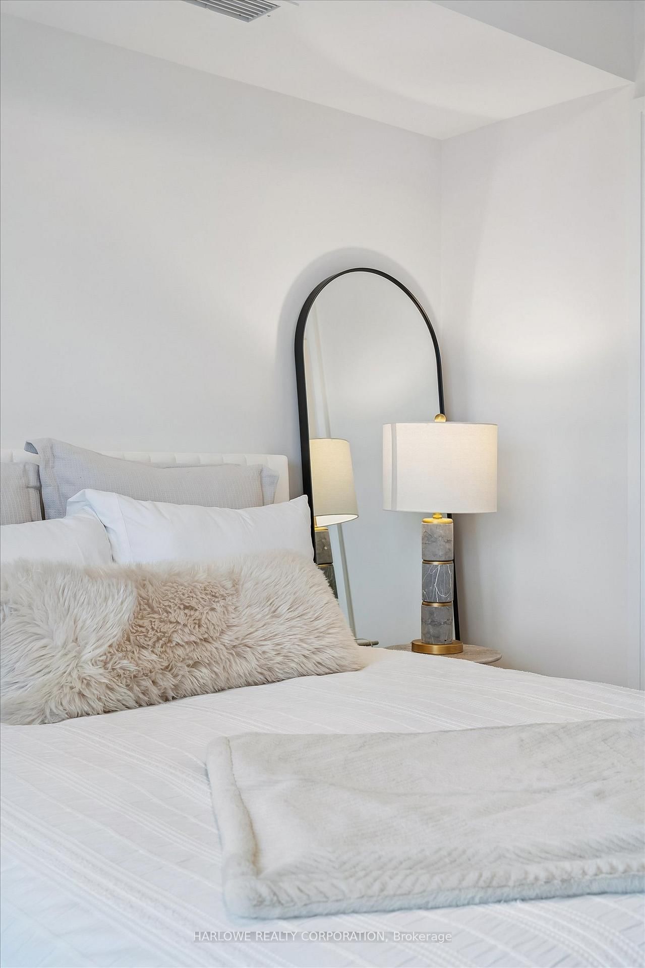 93 Arthur Street S, Unit 1206 - Photo 37