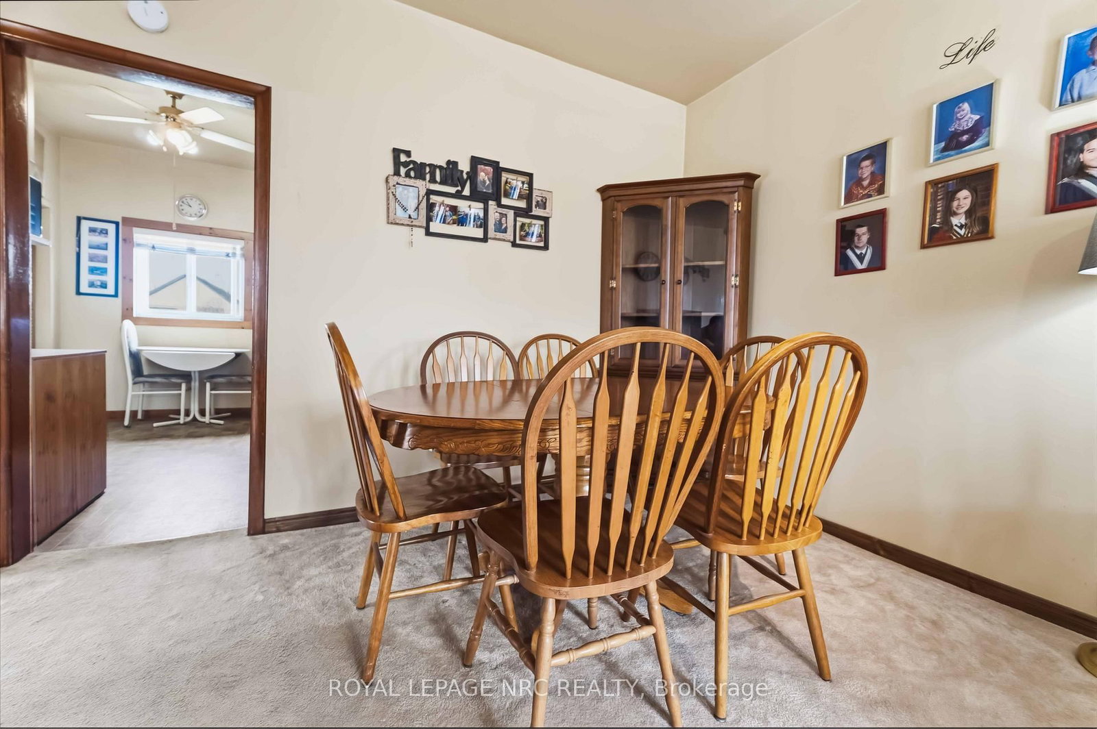 Detached House for sale at 421 Talbot Street, Hamilton, Ontario, L8H 6T6 - McQuesten - MLS: X12881158