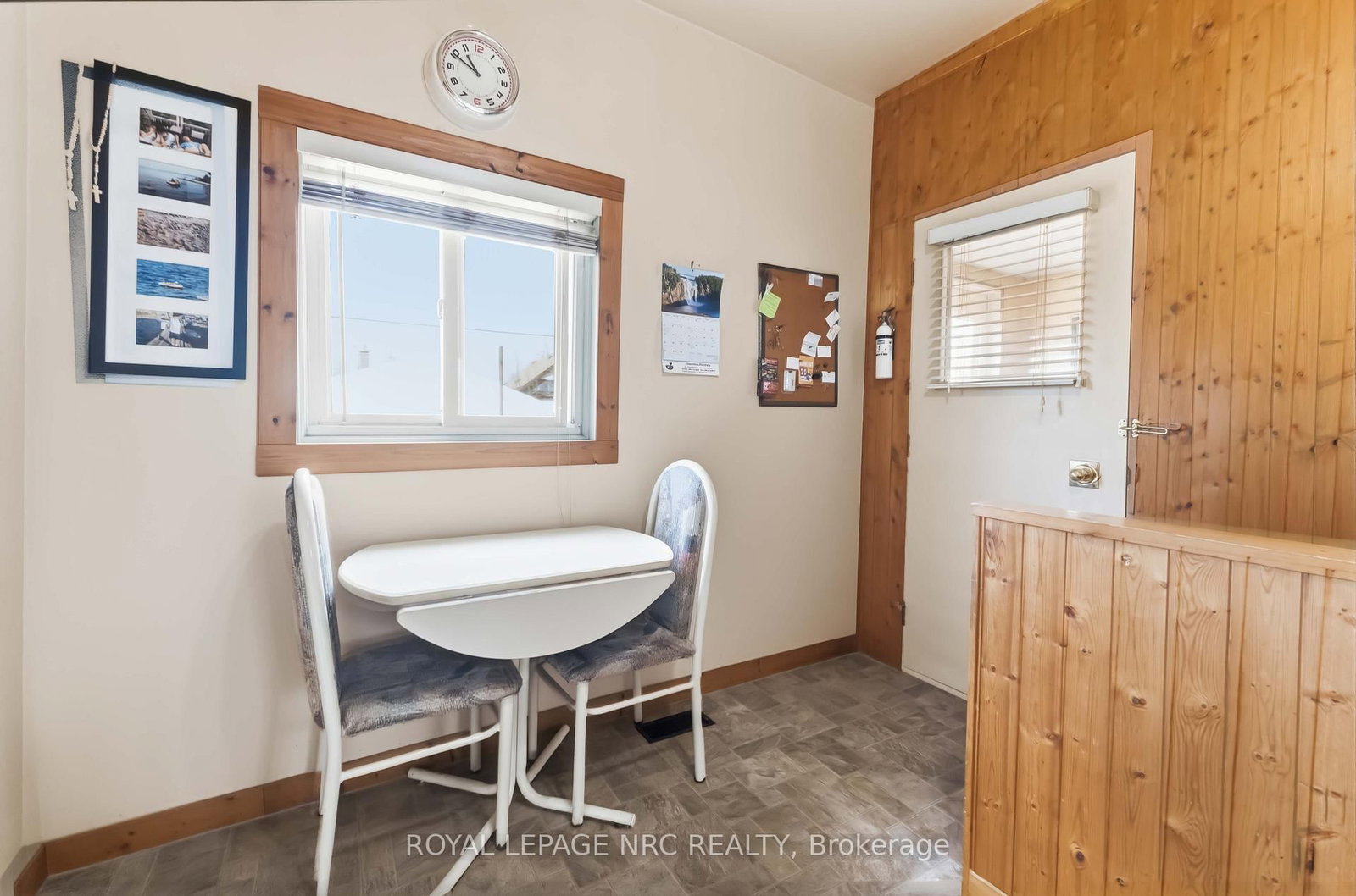 Detached House for sale at 421 Talbot Street, Hamilton, Ontario, L8H 6T6 - McQuesten - MLS: X12881158