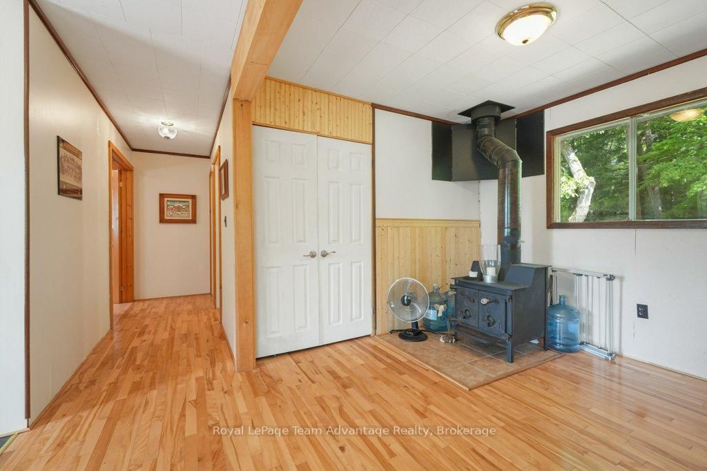 32 Island 65c • Carling, ON photo 20