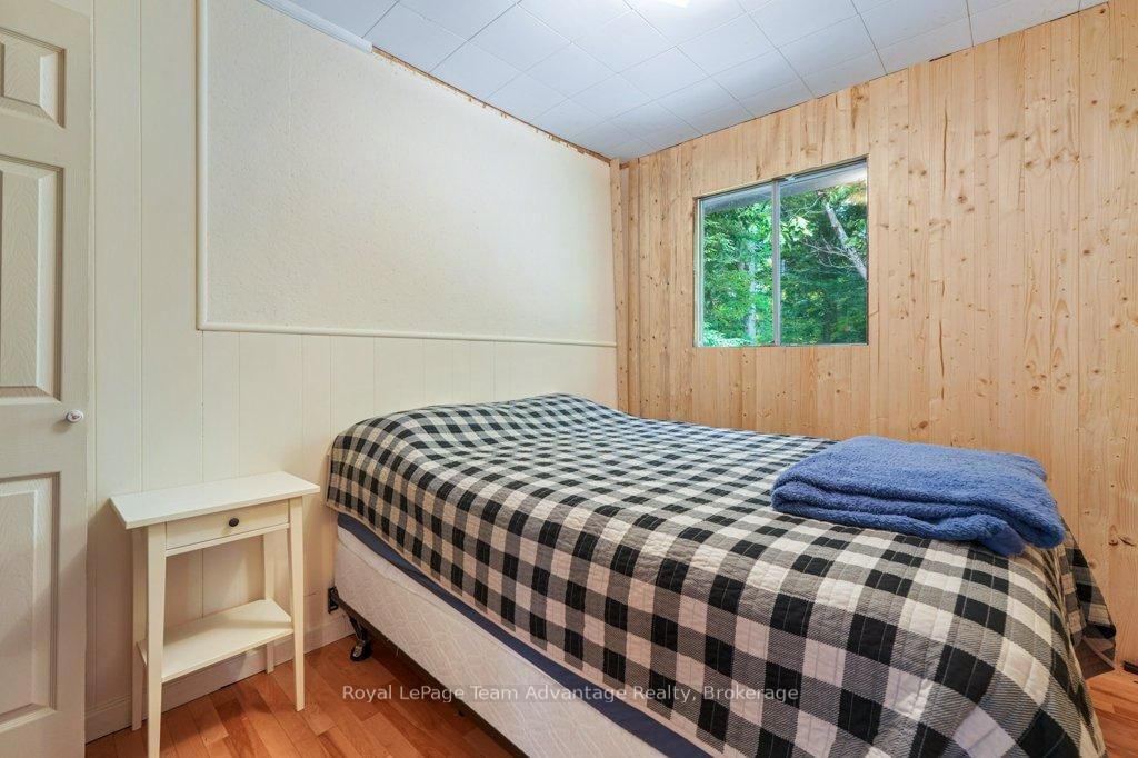 32 Island 65c • Carling, ON photo 23