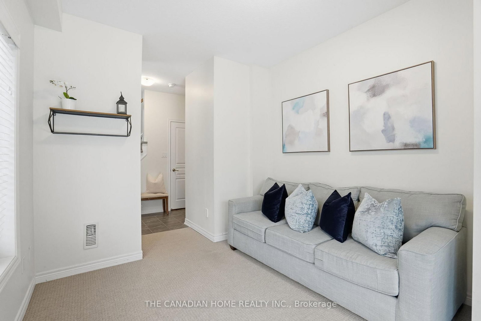 Townhouse for sale at 33-257 Parkside Drive, Hamilton, Ontario, L8B 0W5 - Waterdown - MLS: X12881278