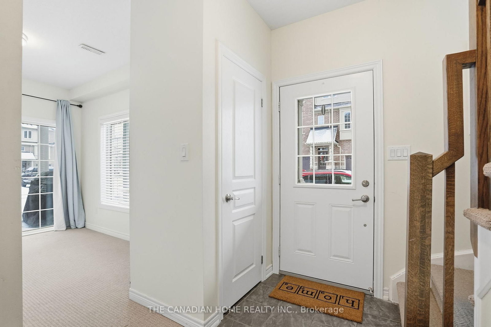 Townhouse for sale at 33-257 Parkside Drive, Hamilton, Ontario, L8B 0W5 - Waterdown - MLS: X12881278