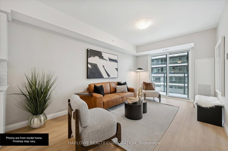 home for sale on 812-93 Arthur Street S