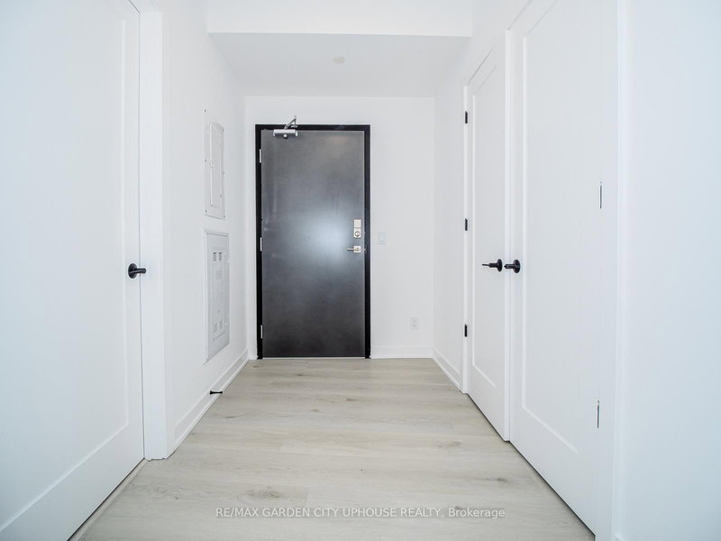 901 - 57 CARLISLE St, St. Catharines, L2R 7N6 | Image 3