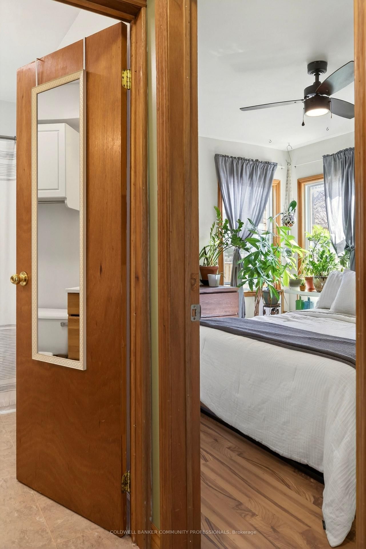 Detached House for sale at 364 Tragina Avenue, Hamilton, Ontario, L8H 5E5 - Homeside - MLS: X12881414