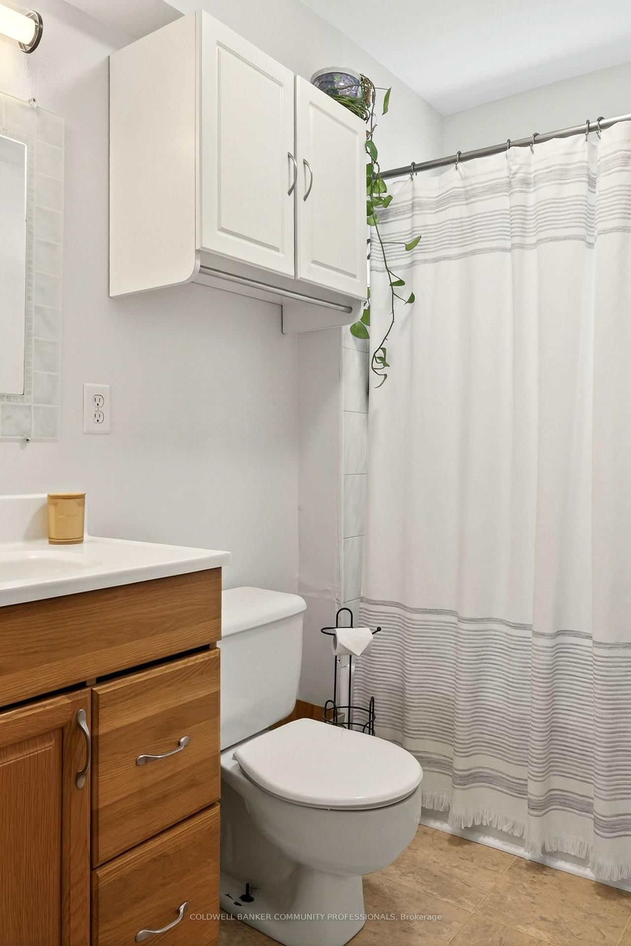 Detached House for sale at 364 Tragina Avenue, Hamilton, Ontario, L8H 5E5 - Homeside - MLS: X12881414