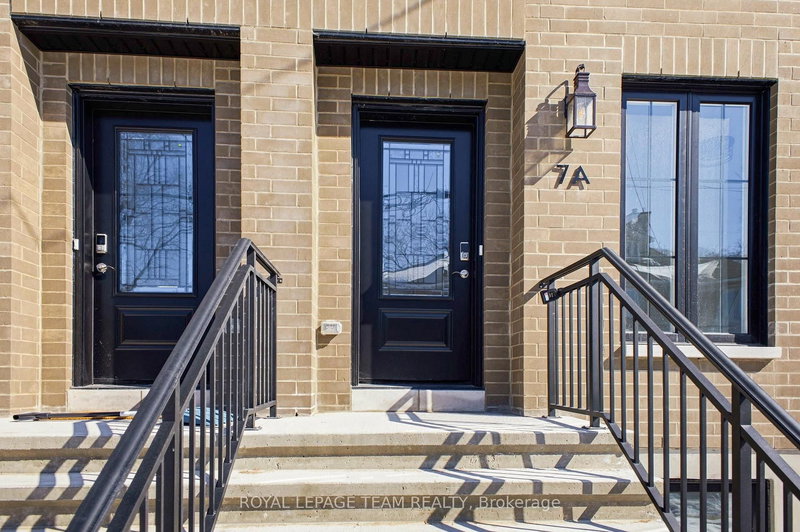 A - 7 Gwynne Ave, Ottawa, K1Y 1X1 | Image 2