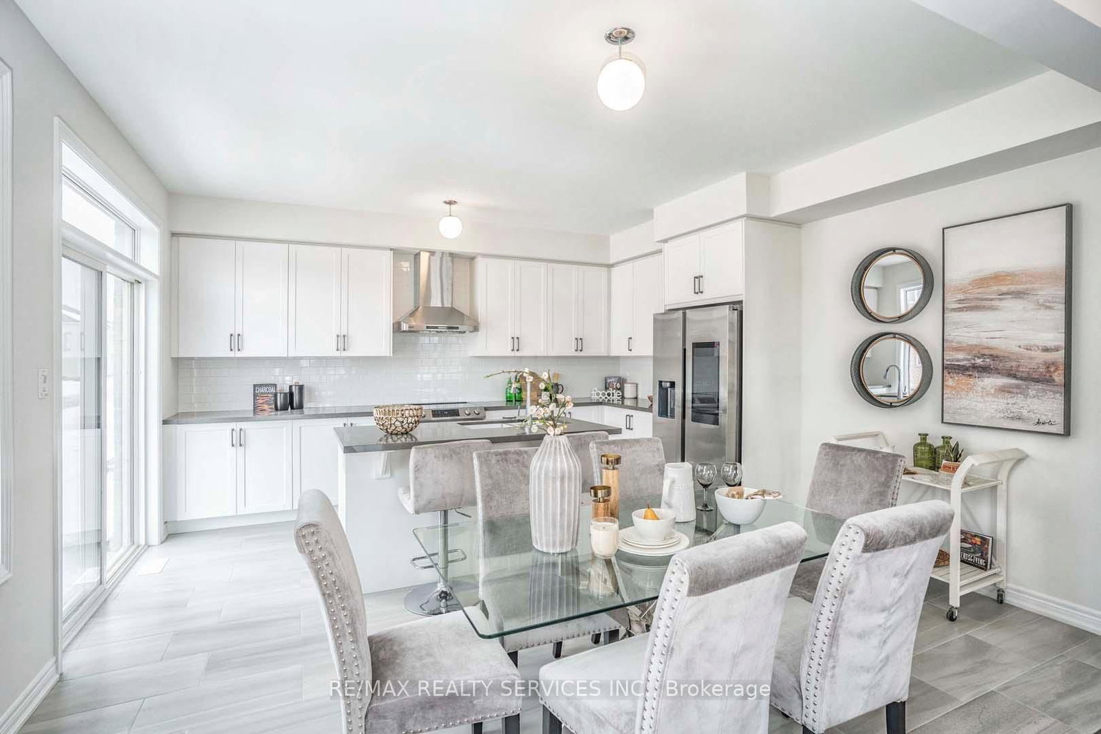 525 Red Elm Road - Photo 9