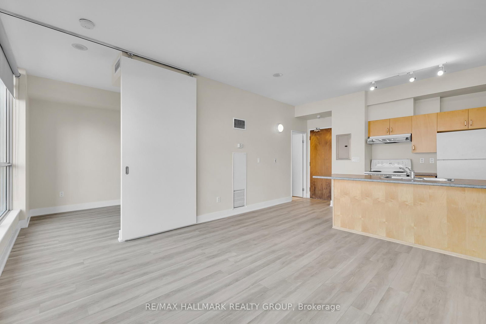 180 York Street • #210 • Ottawa, ON photo 4