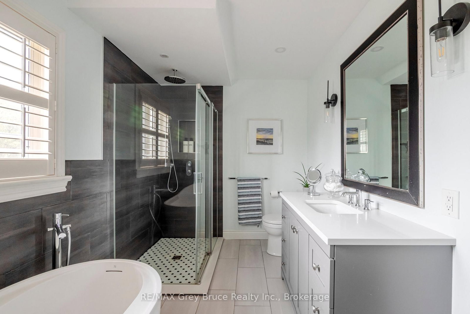 243099 21 Side Road - Photo 34