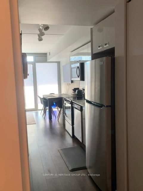 516 - 257 Hemlock St, Waterloo, N2L 3R4 | Image 3