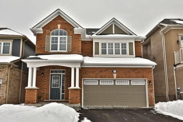 home for lease on 173 Stillwater Crescent