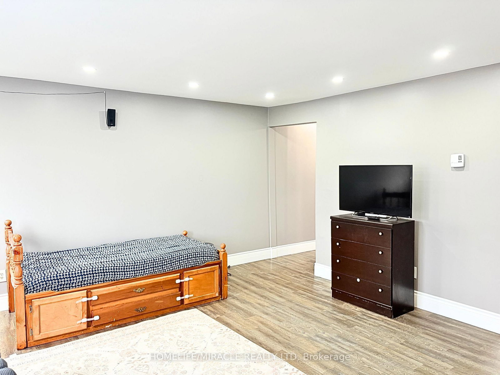 875 Parkinson Road, Unit 22 - Photo 3