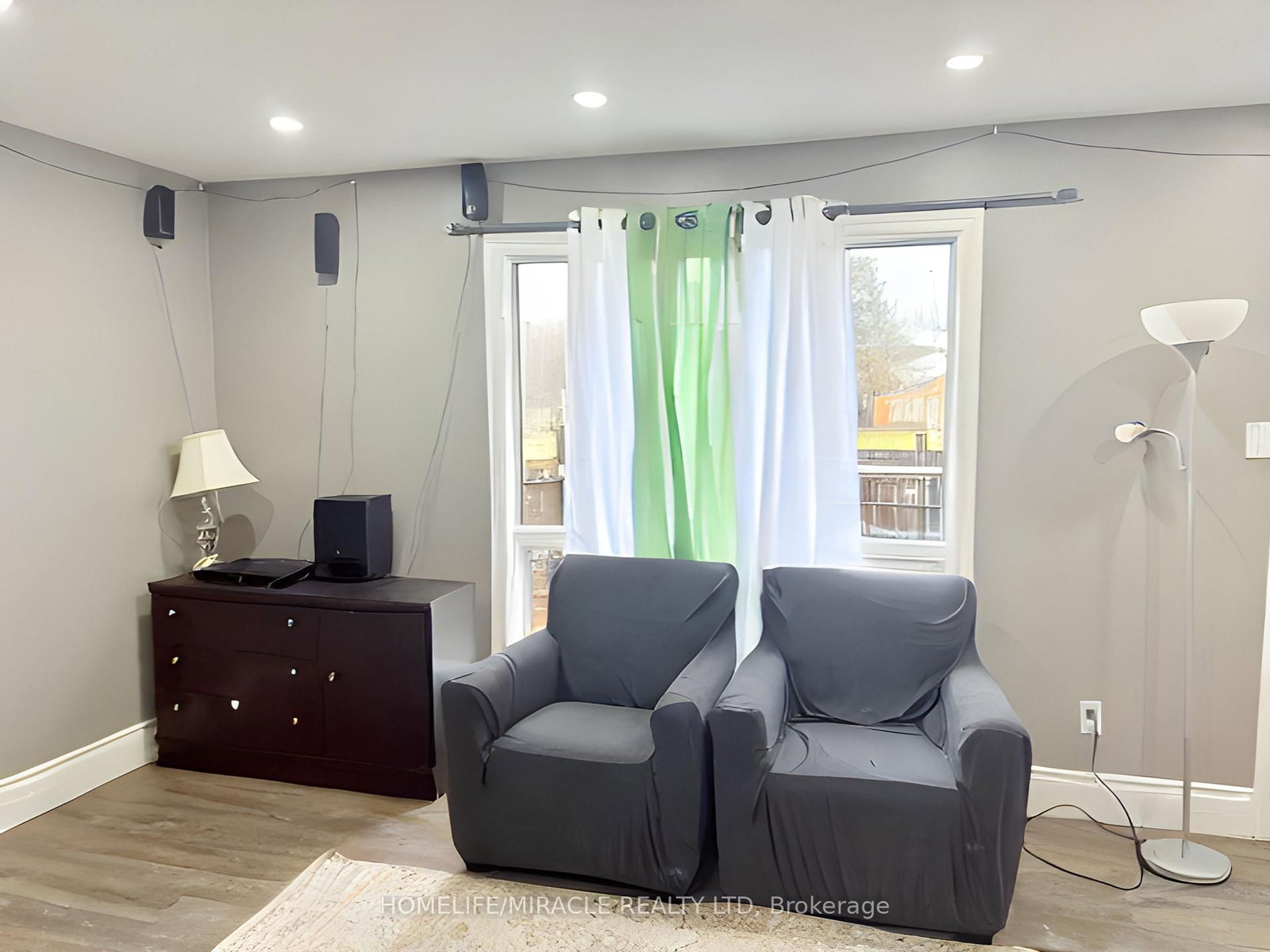 875 Parkinson Road, Unit 22 - Photo 4