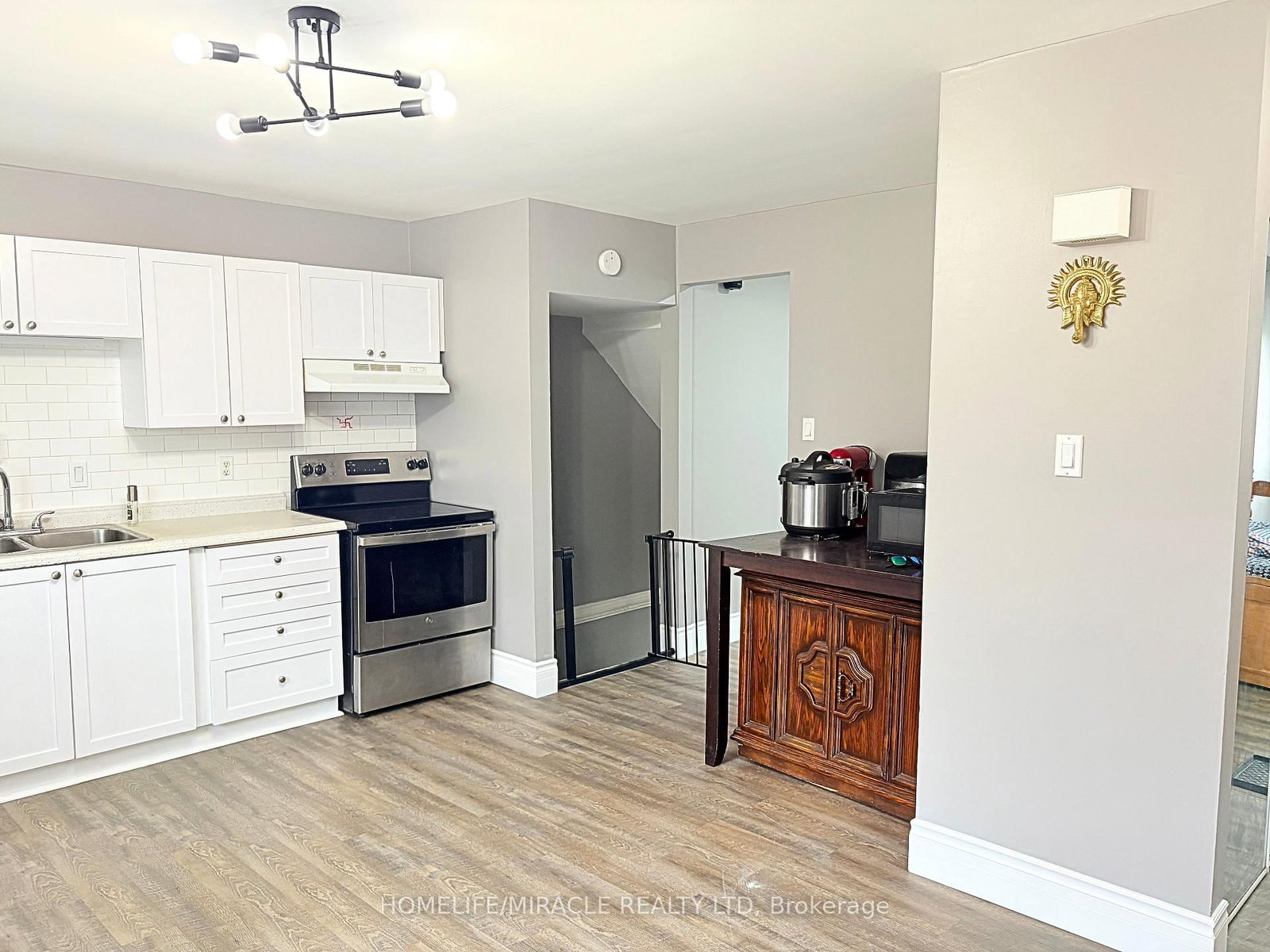 875 Parkinson Road, Unit 22 - Photo 6