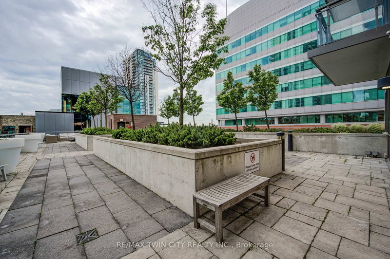 112 - 85 Duke St W, Kitchener, N2H 0B7 | Image 3