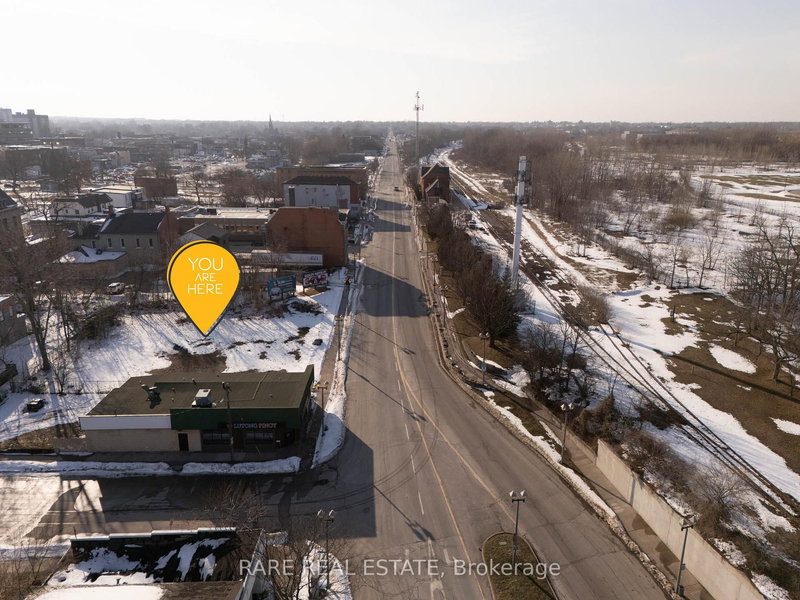 4152 Bridge St, Niagara Falls, L2E 2R4 | Image 3