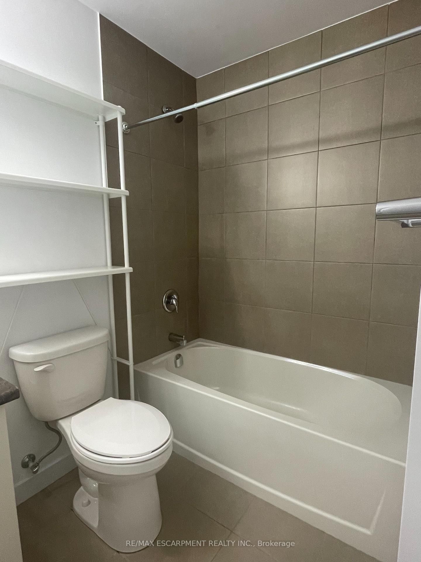 101 Shoreview Place, Unit 107 - Photo 17