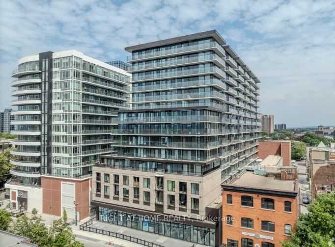 home for lease on 1512-1 Jarvis Street