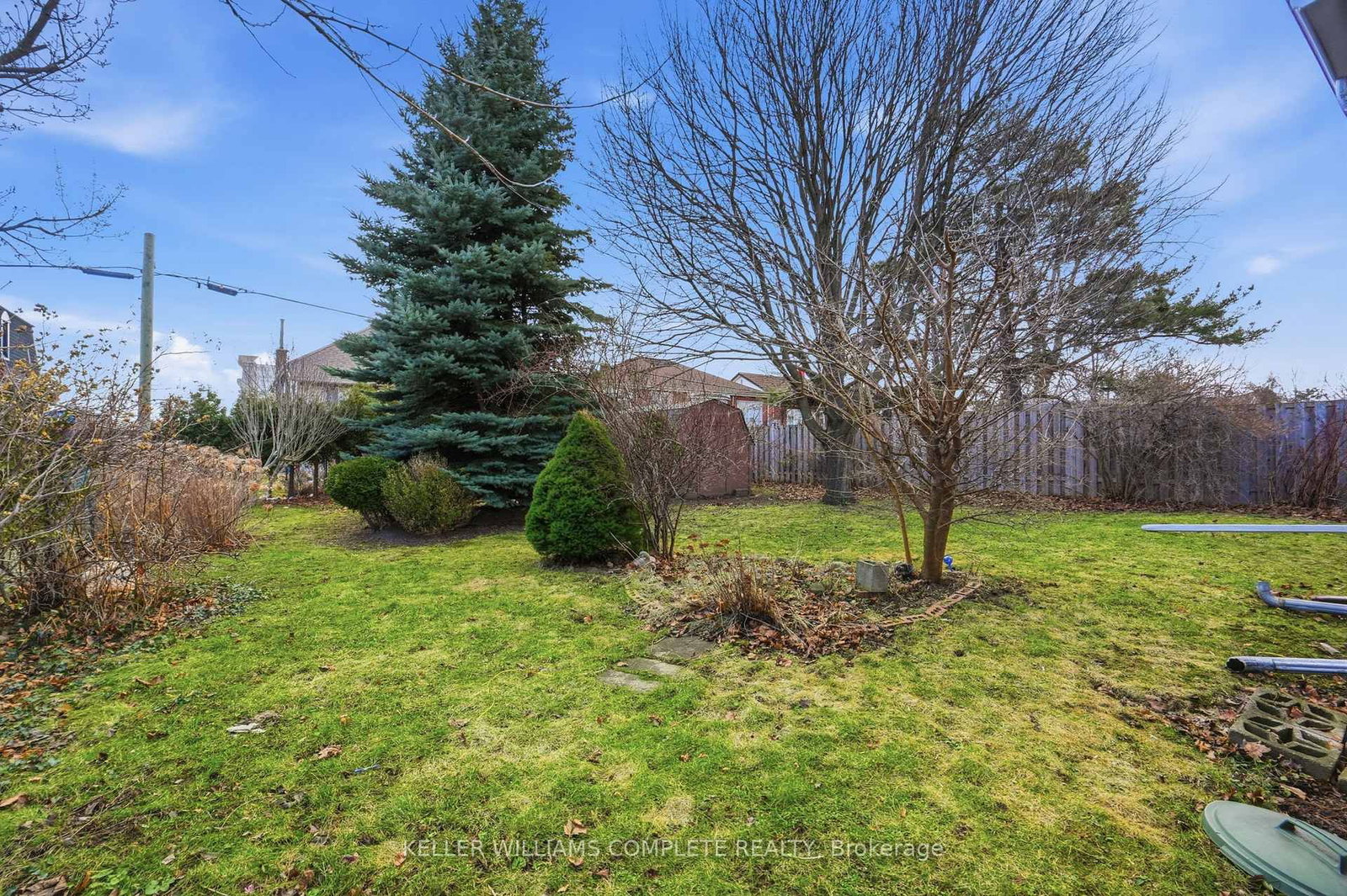 Detached House for sale at 7 West 1st Street, Hamilton, Ontario, L9C 3B5 - Bonnington - MLS: X12882018