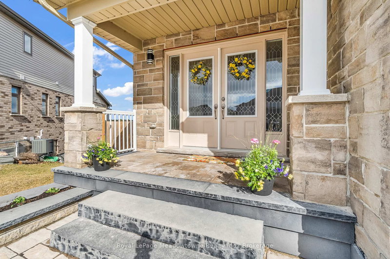 75 Norma Cres, Guelph, N1E 0K6 | Image 2