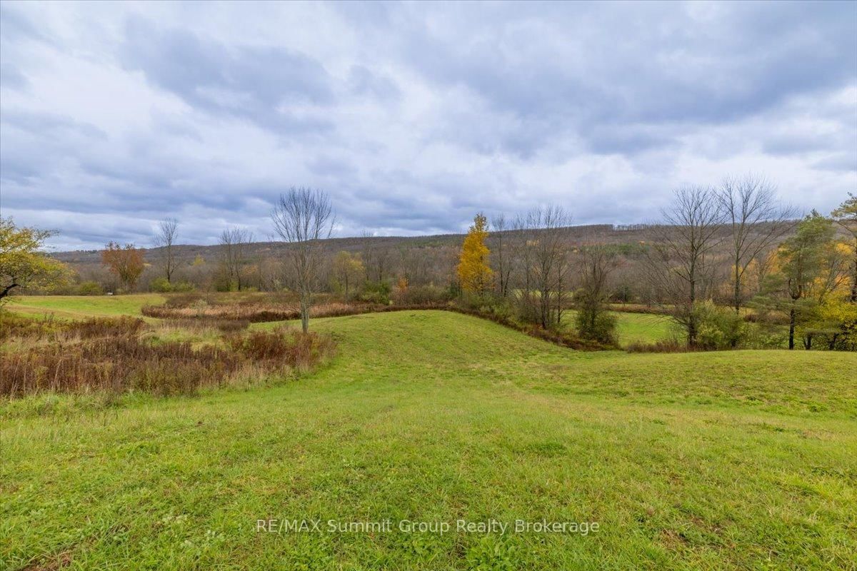 235274 Grey Road 13 • Grey Highlands, ON photo 13