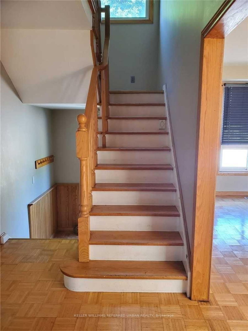 598 Middlewoods Dr, London North, N6G 1W8 | Image 2