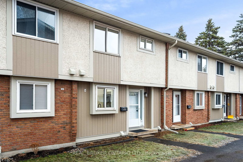 C - 477 Moodie Dr, Ottawa, K2H 8T7 | Image 2