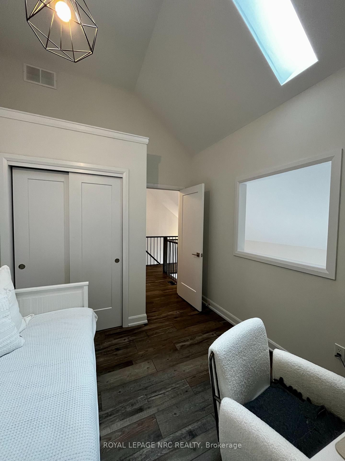 405 Merritt Street, Unit 12 - Photo 11