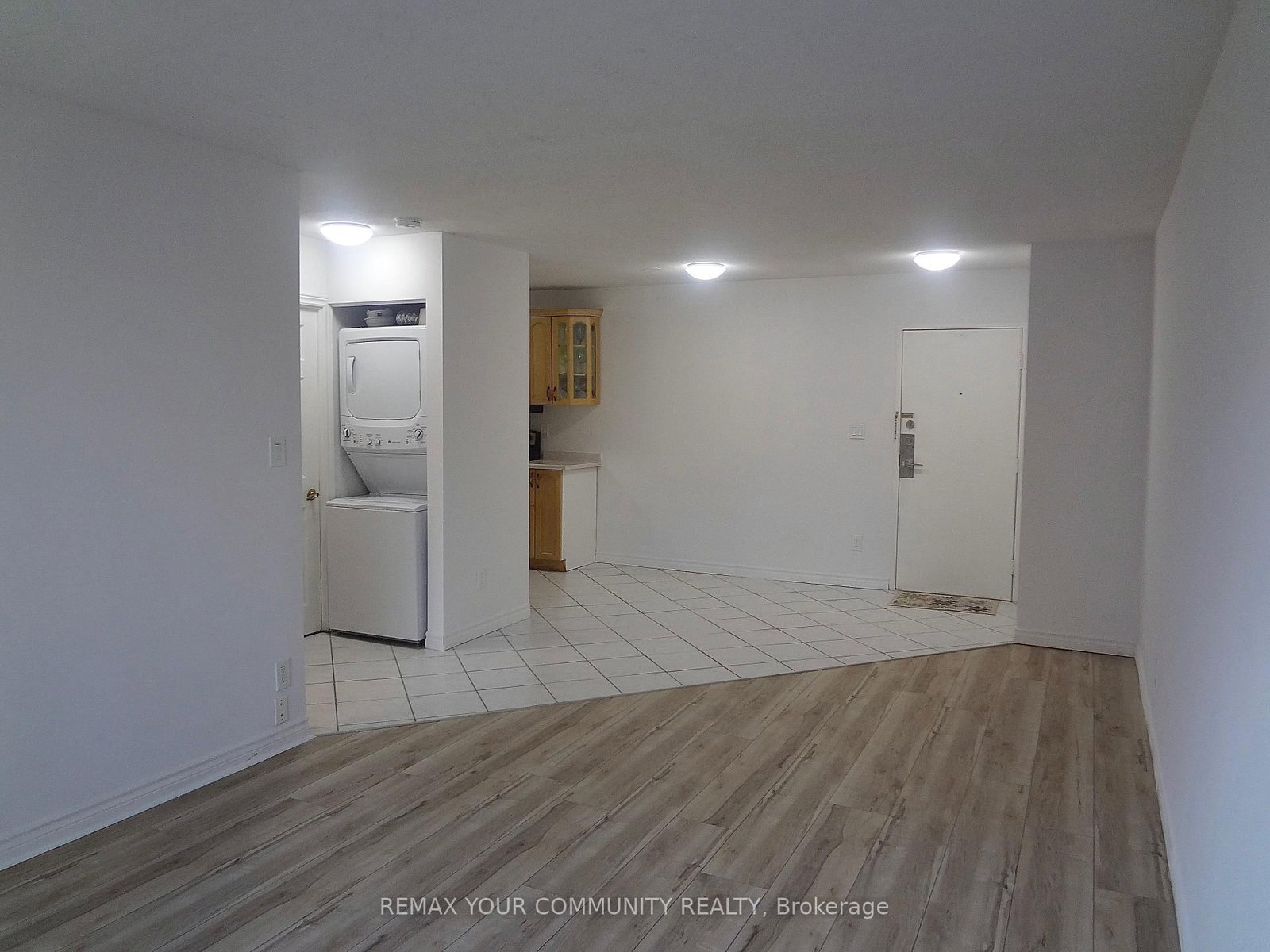 Condo for sale at 106-893 Concession Street, Hamilton, Ontario, L8V 1E7 - Raleigh - MLS: X12882570