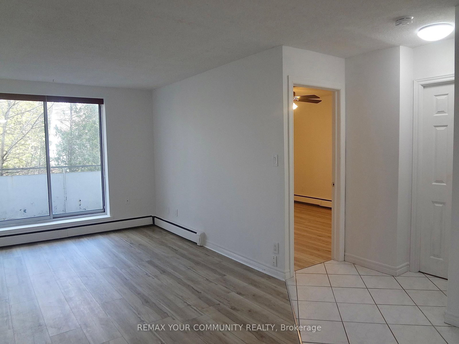 Condo for sale at 106-893 Concession Street, Hamilton, Ontario, L8V 1E7 - Raleigh - MLS: X12882570
