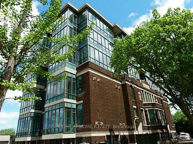 50 Murray Street W, Unit 102