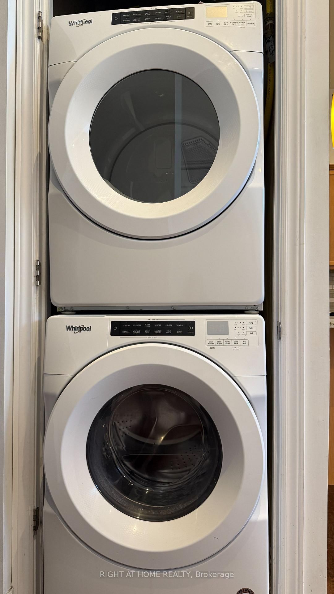 50 Murray Street W, Unit 102 - Photo 15