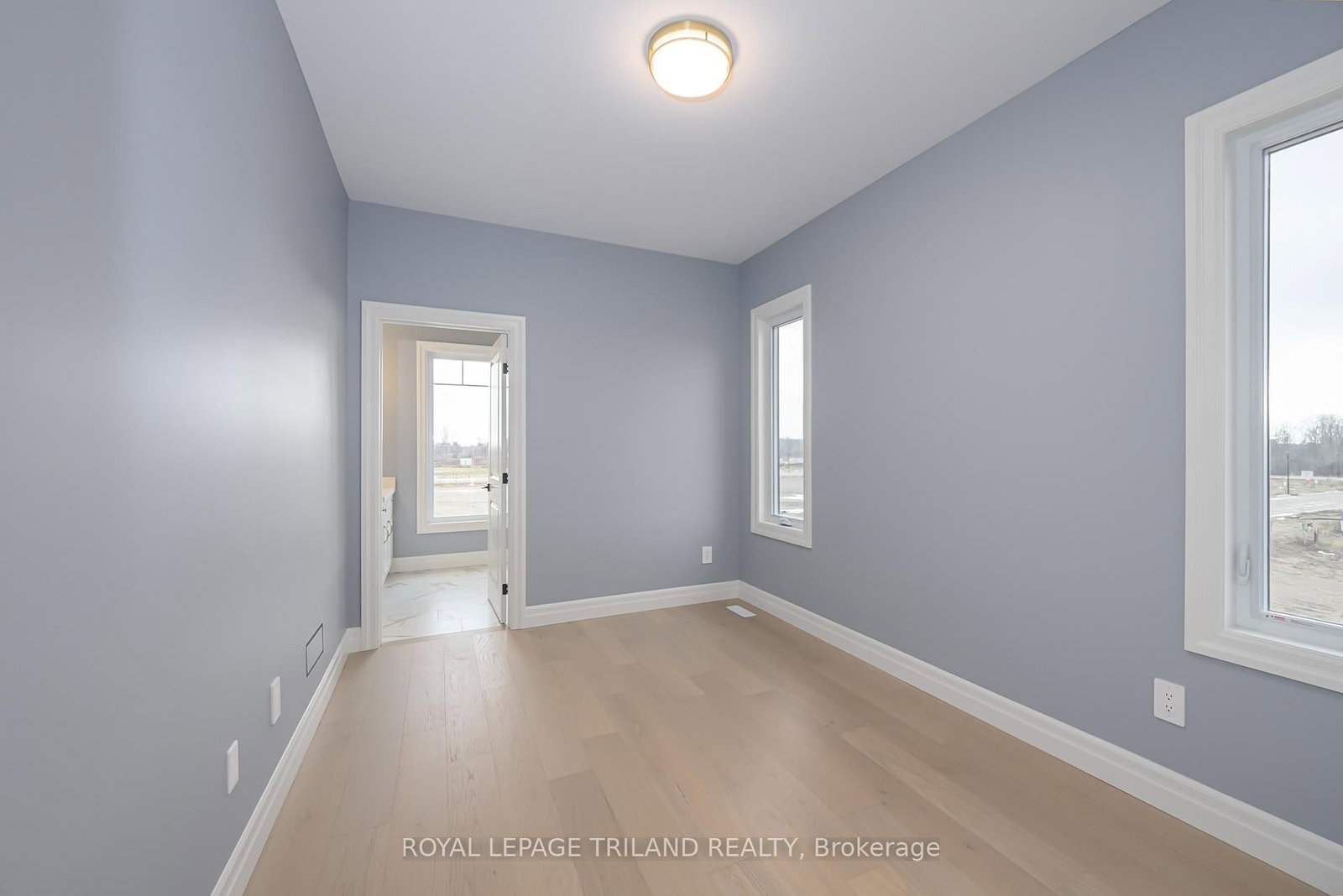 4211 LIBERTY Crossing • London South, ON photo 27