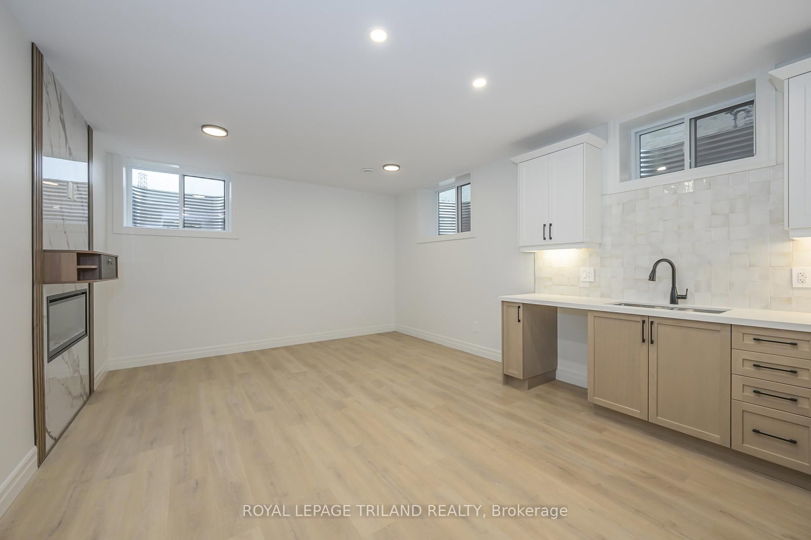 4211 LIBERTY Crossing • London South, ON photo 36