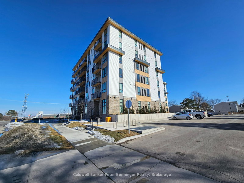 313 - 101 Golden Eagle Rd, Waterloo, N2V 0H4 | Image 3