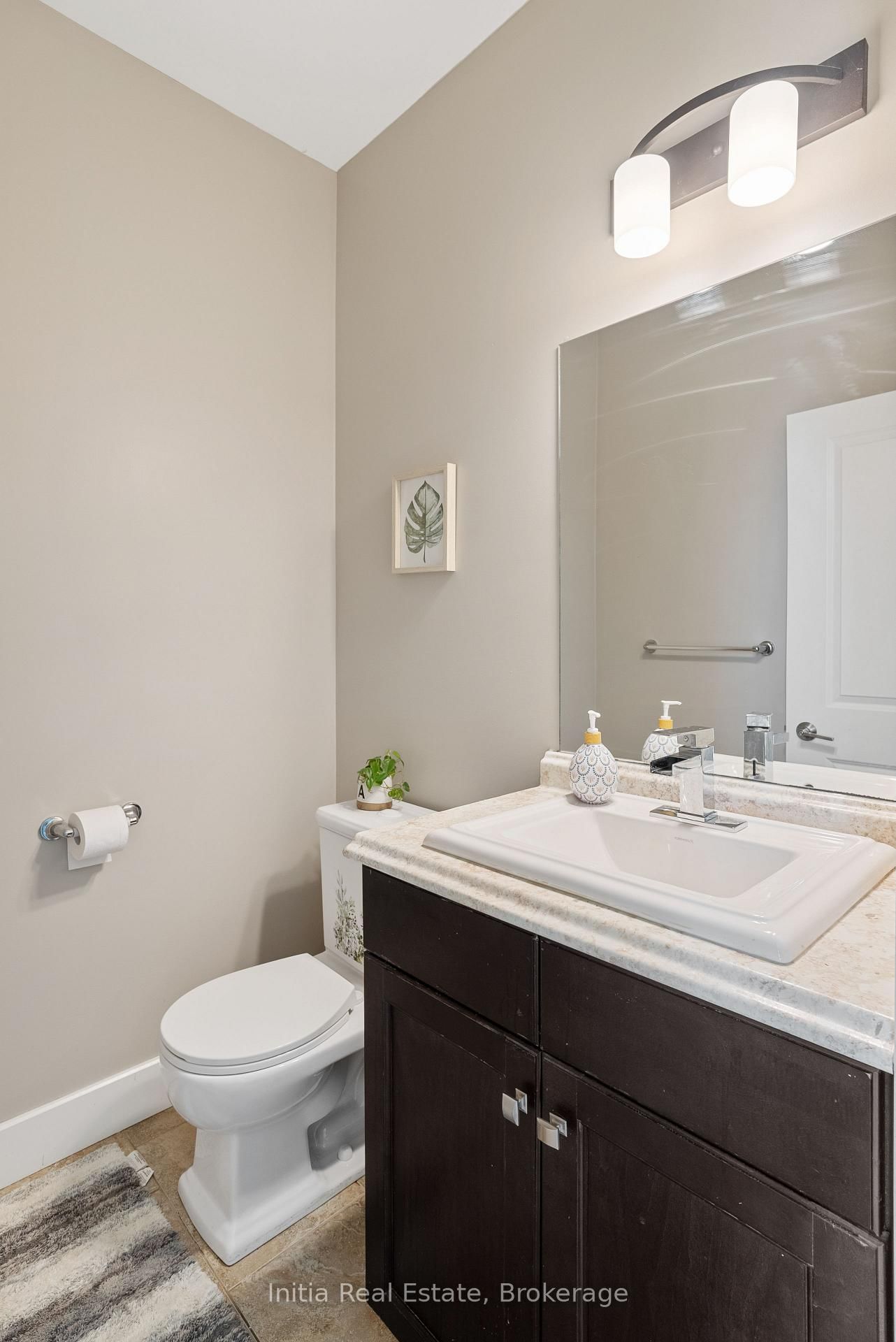 Detached House for sale at 25 Queensway Drive, Strathroy-Caradoc, Ontario, N7G 4M2 - SE - MLS: X12883010